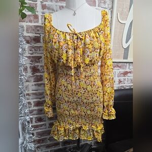 Vine & Valley womens dress sz medium